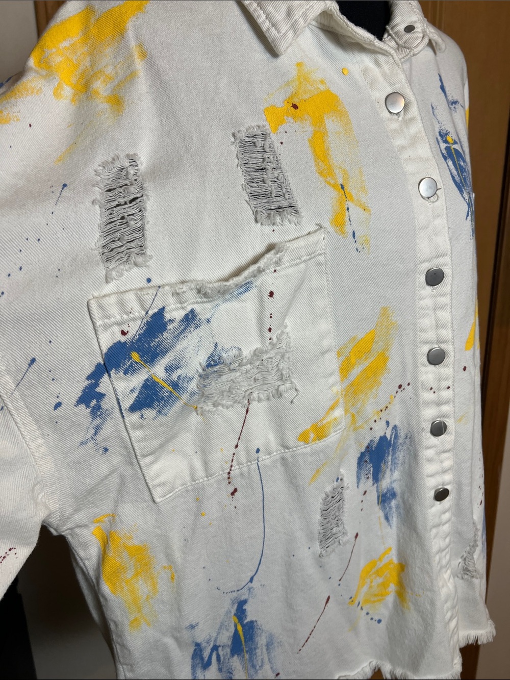 POL Distressed Button-Up Shacket - Picture 8 of 11